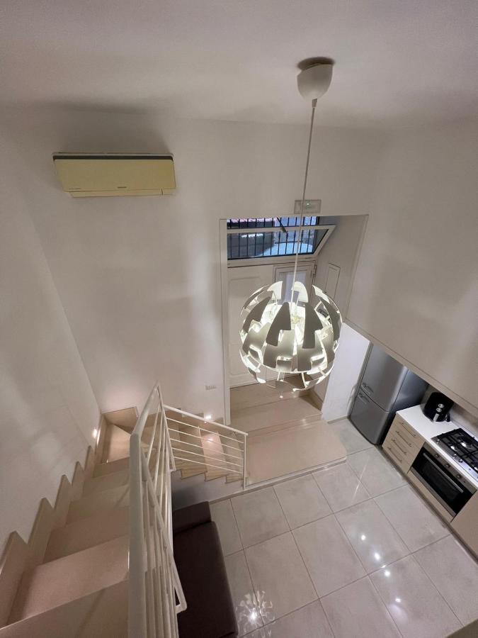 Life House Appartamento Napoli